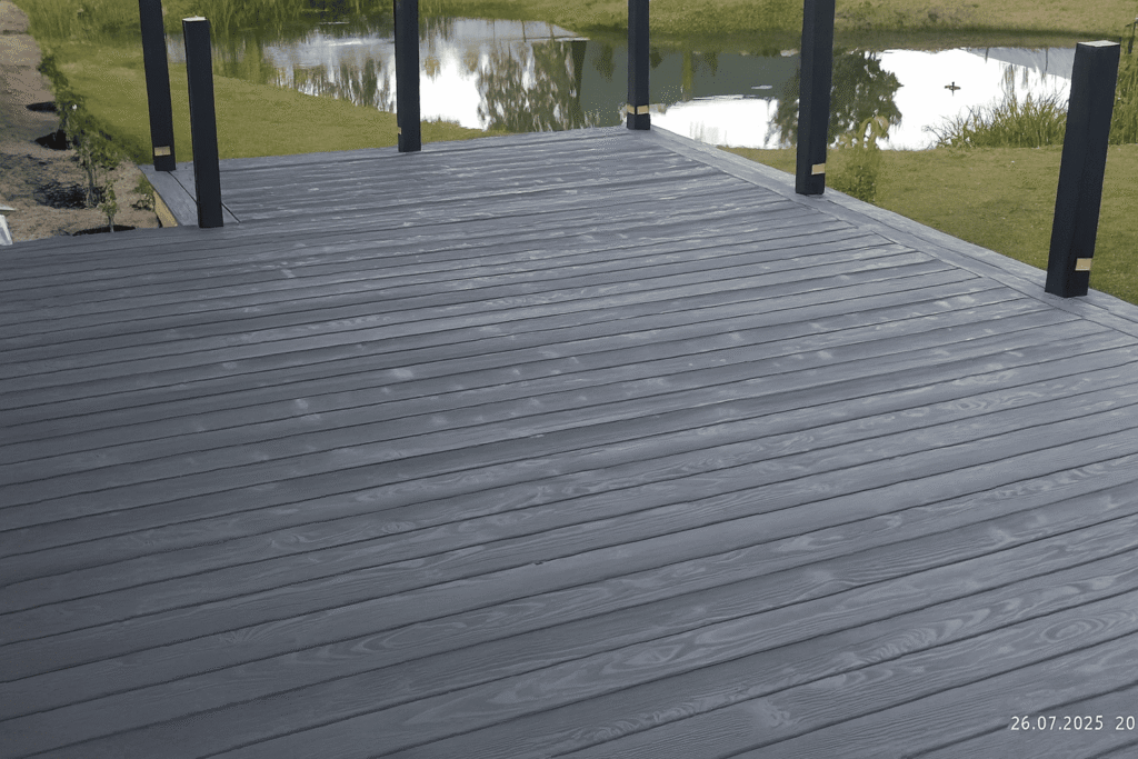 Charred larch Decking in color Medeksa Ash