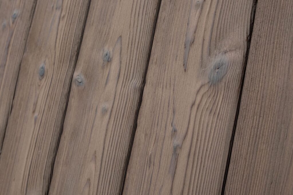 charred spruce cladding medeksa clay